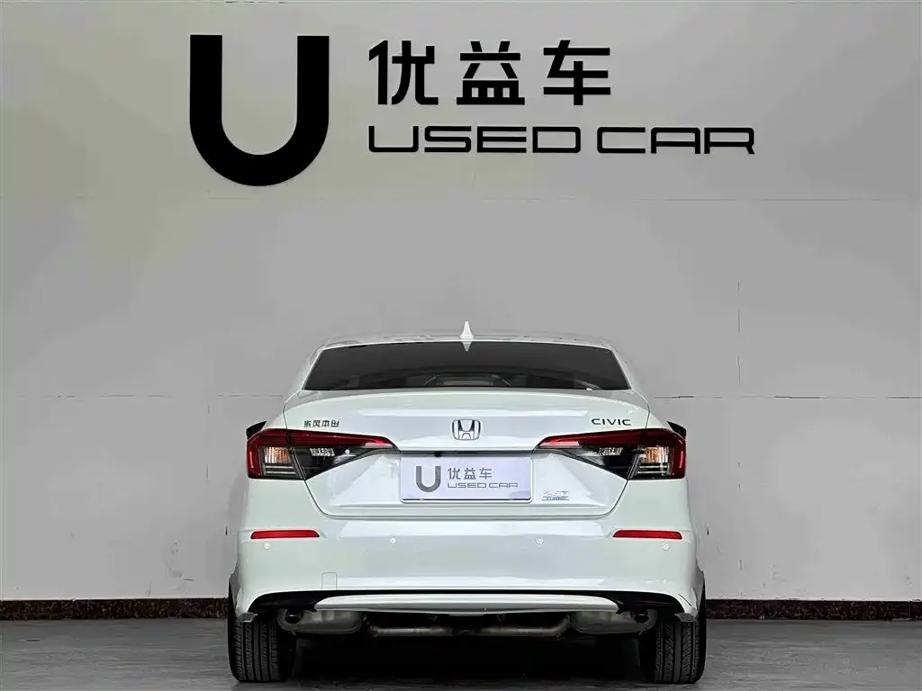 Honda Civic — фото 8
