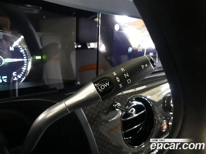 Rolls-Royce Ghost 2023 из KR, фото 2