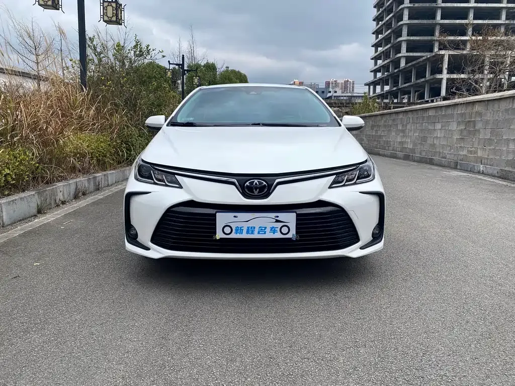 Toyota Corolla 2022 из CN, фото 9