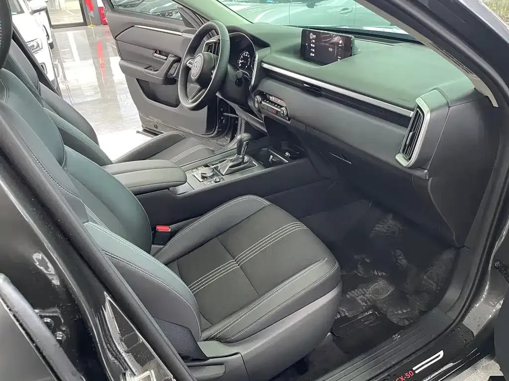 Mazda CX-50 2023 из CN, фото 6