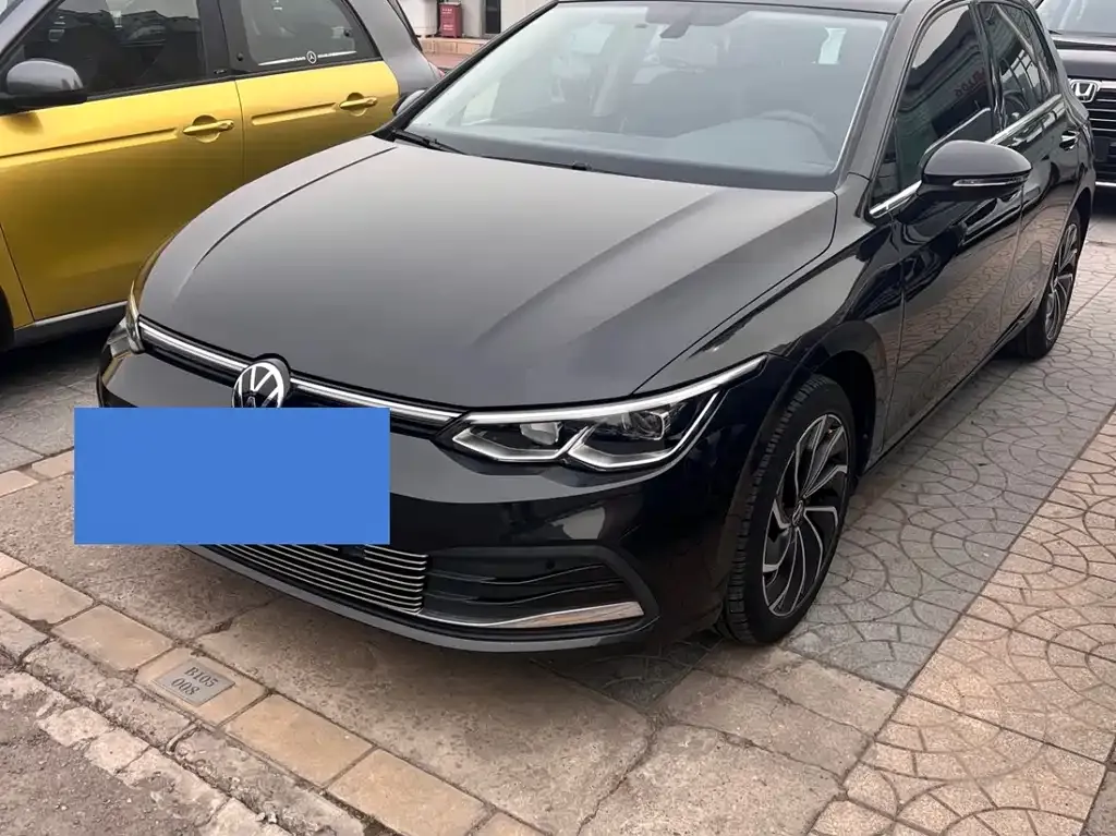 Volkswagen Golf 2022 из CN, фото 1