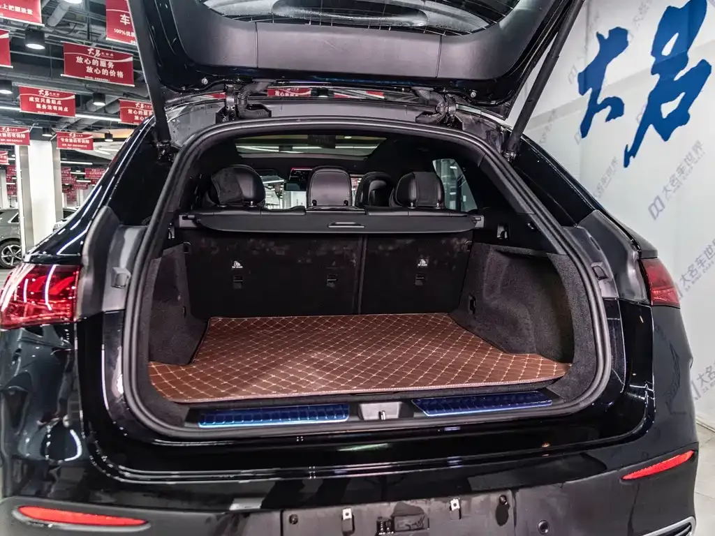 Mercedes-Benz EQE SUV 2025 из CN, фото 8