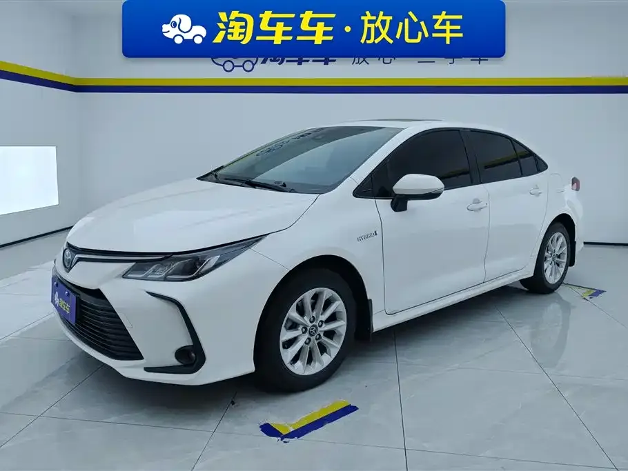 Toyota Corolla 2023 из CN, фото 1