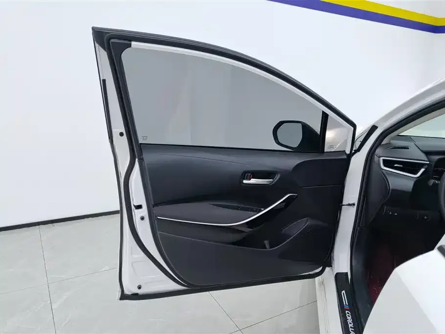 Toyota Corolla 2023 из CN, фото 4