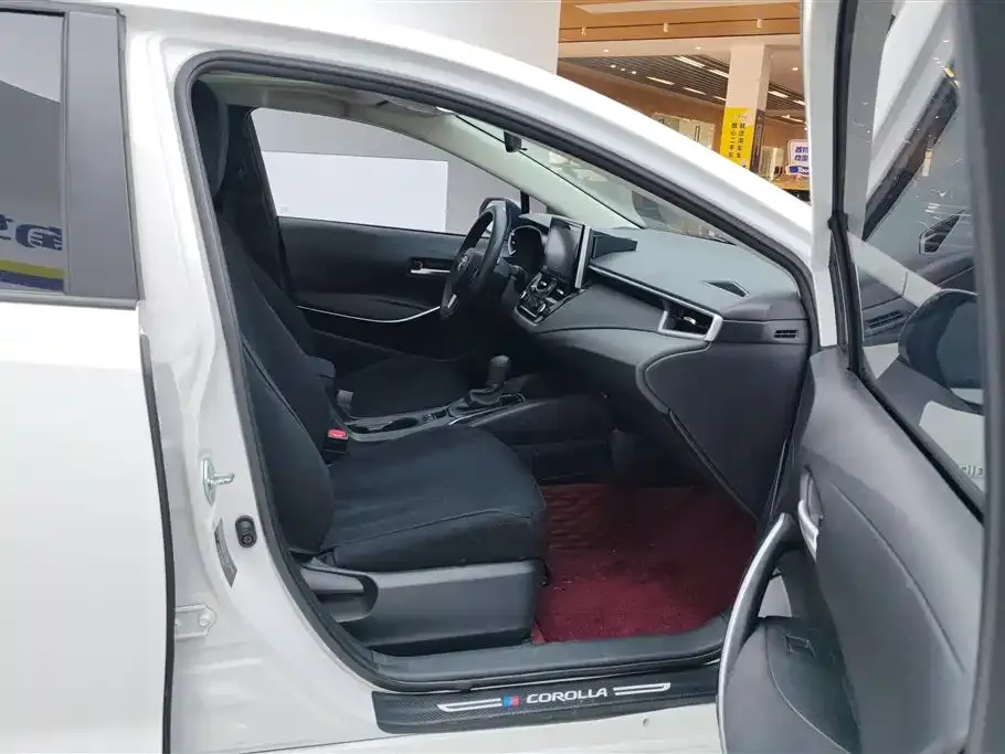 Toyota Corolla 2023 из CN, фото 10