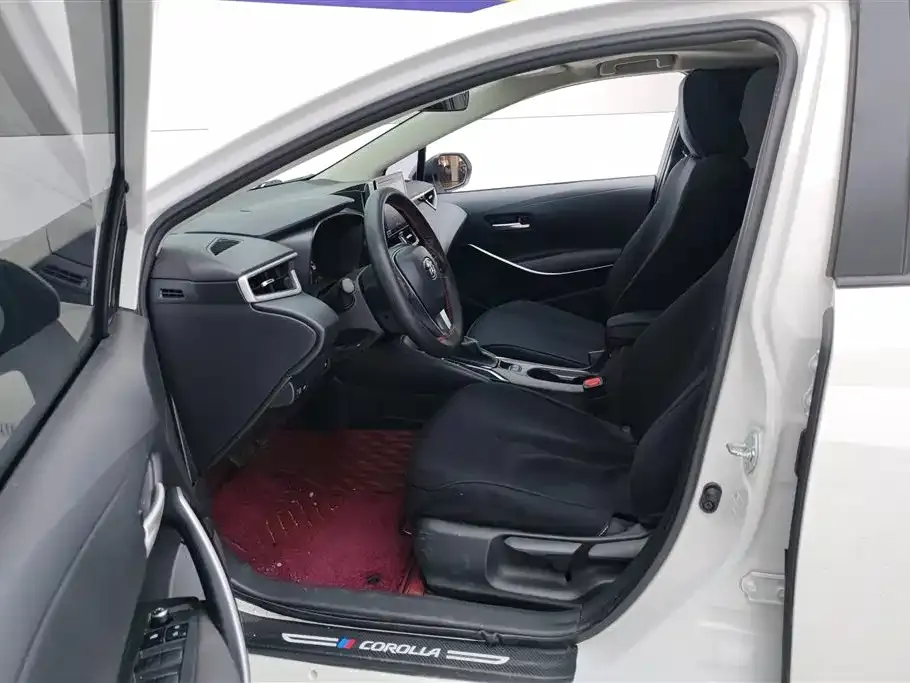 Toyota Corolla 2023 из CN, фото 3