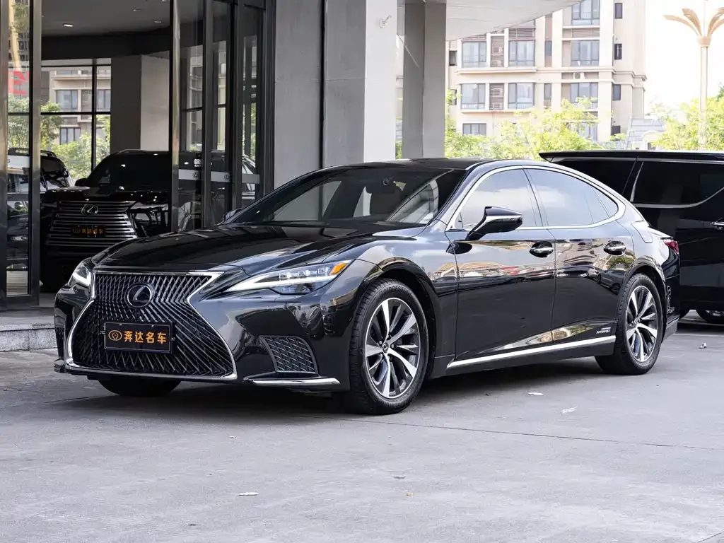 Lexus LS 2023 из CN, фото 1
