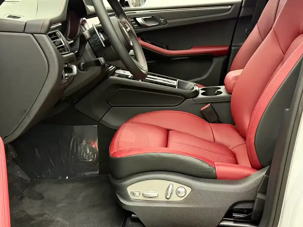 Porsche Macan 2026 из CN, фото 8