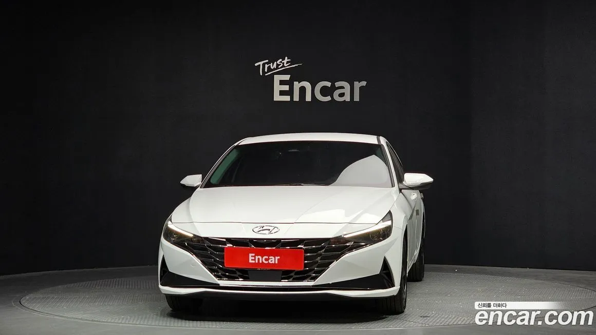 Hyundai AVANTE — фото 4