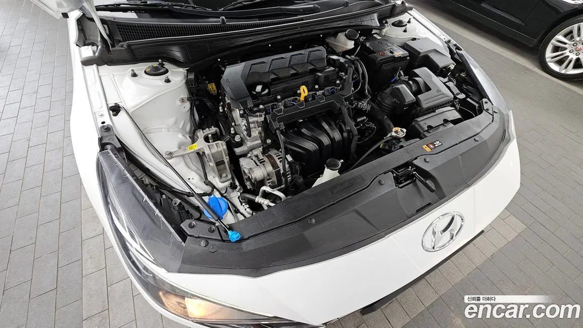 Hyundai AVANTE — фото 10