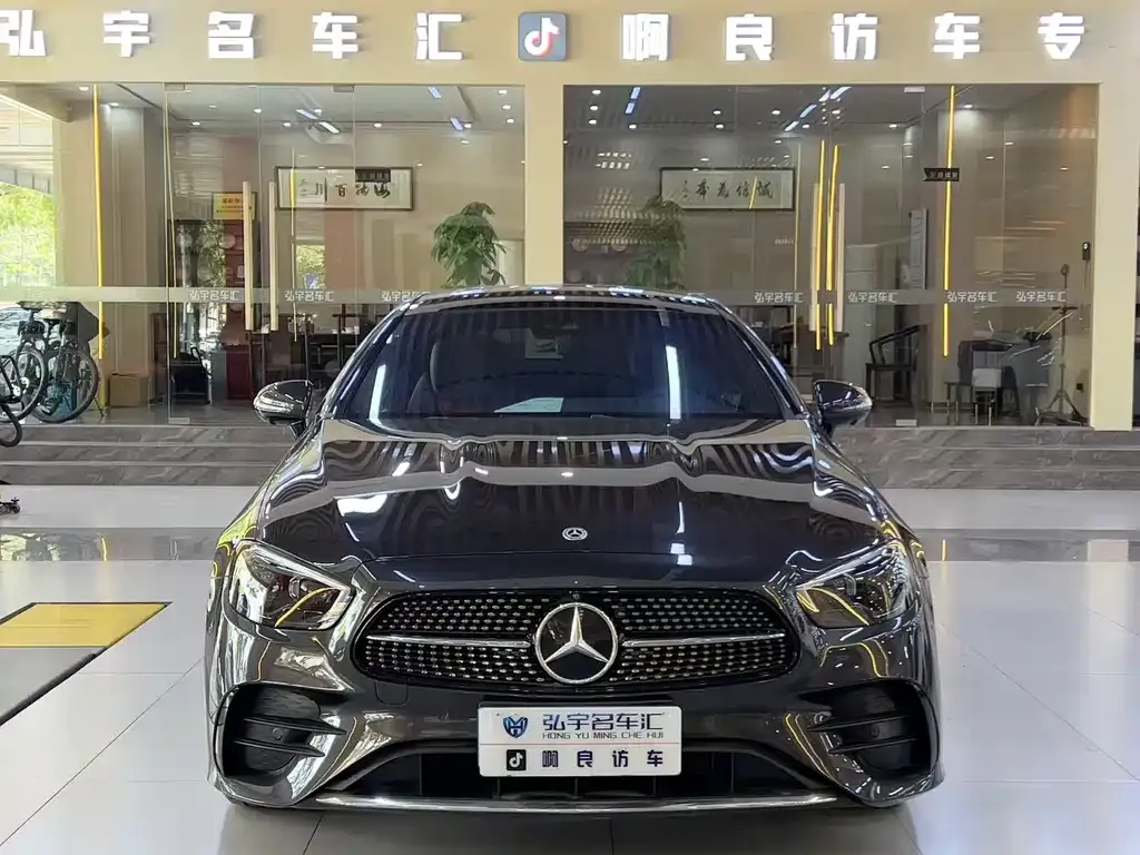 Mercedes-Benz E-Class (Import) — фото 1