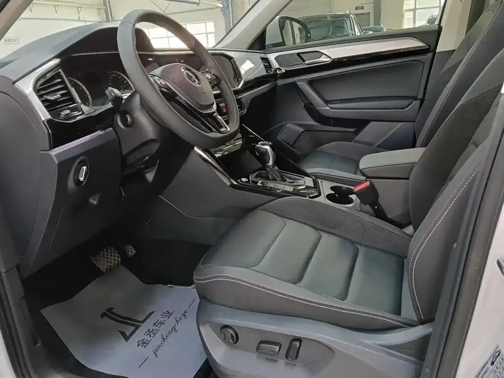 Volkswagen Tayron 2022 из CN, фото 10