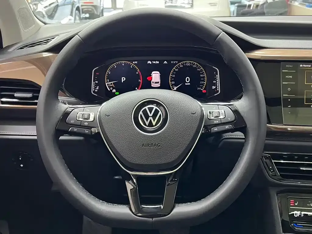 Volkswagen Tharu — фото 9