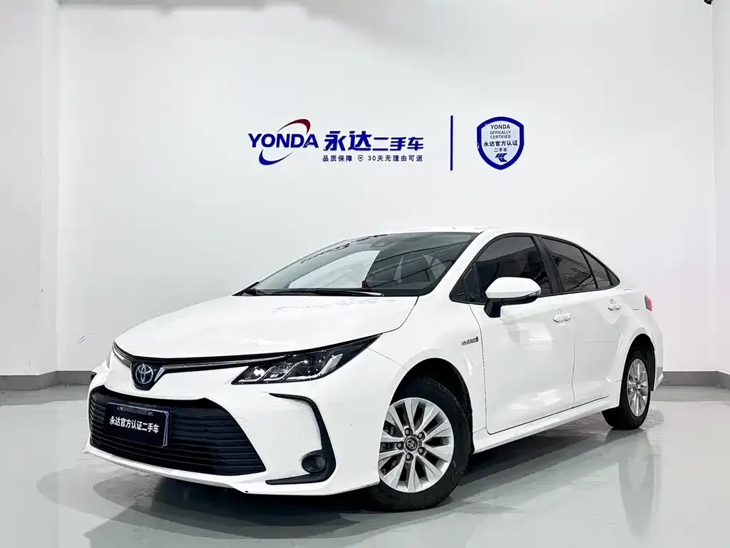 Toyota Corolla 2023 из CN, фото 1