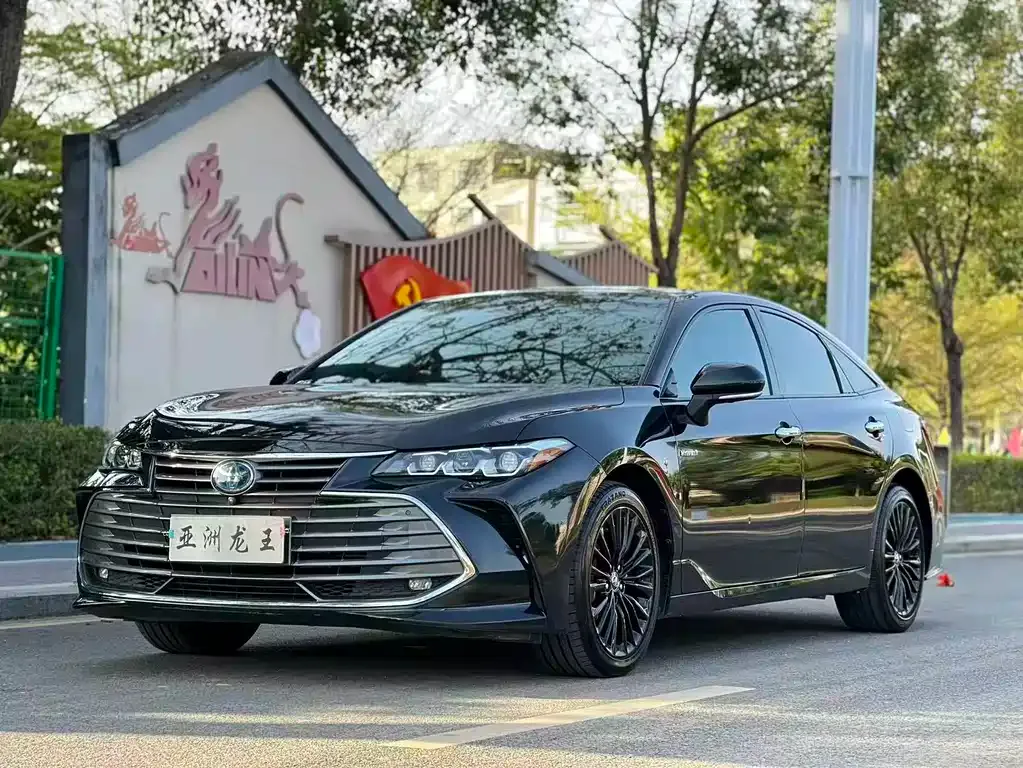 Toyota Avalon 2021 из CN, фото 1