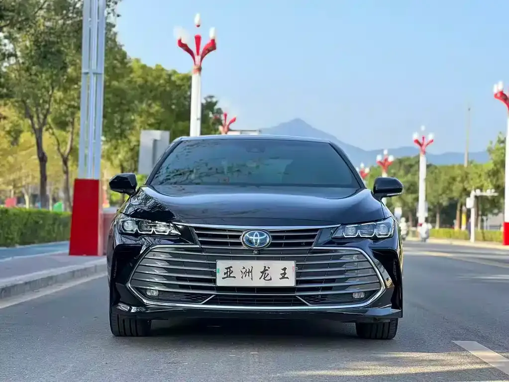 Toyota Avalon 2021 из CN, фото 2