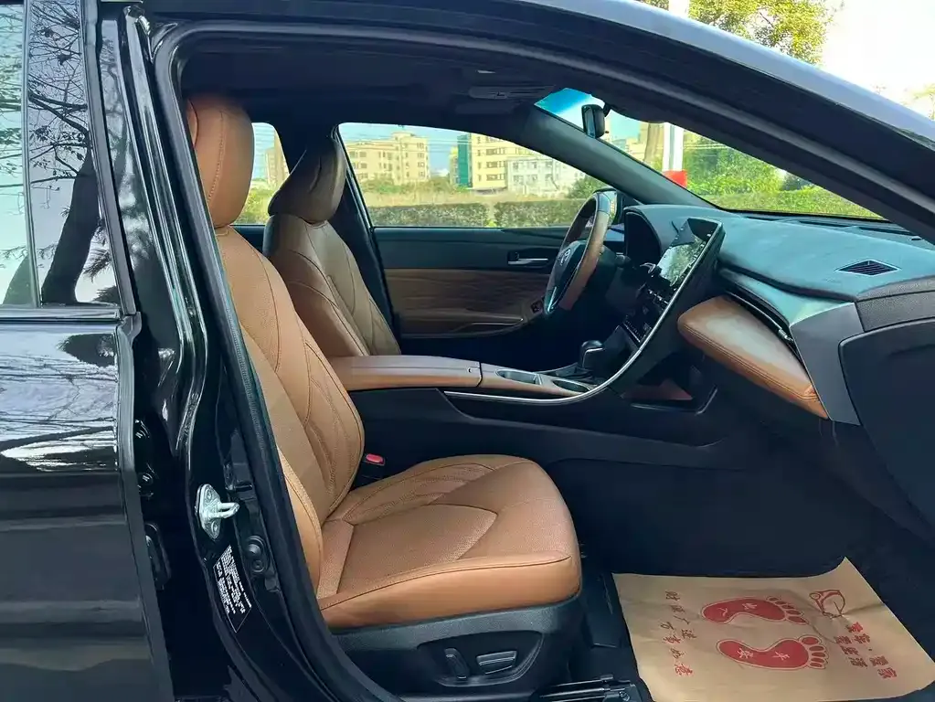 Toyota Avalon 2021 из CN, фото 8