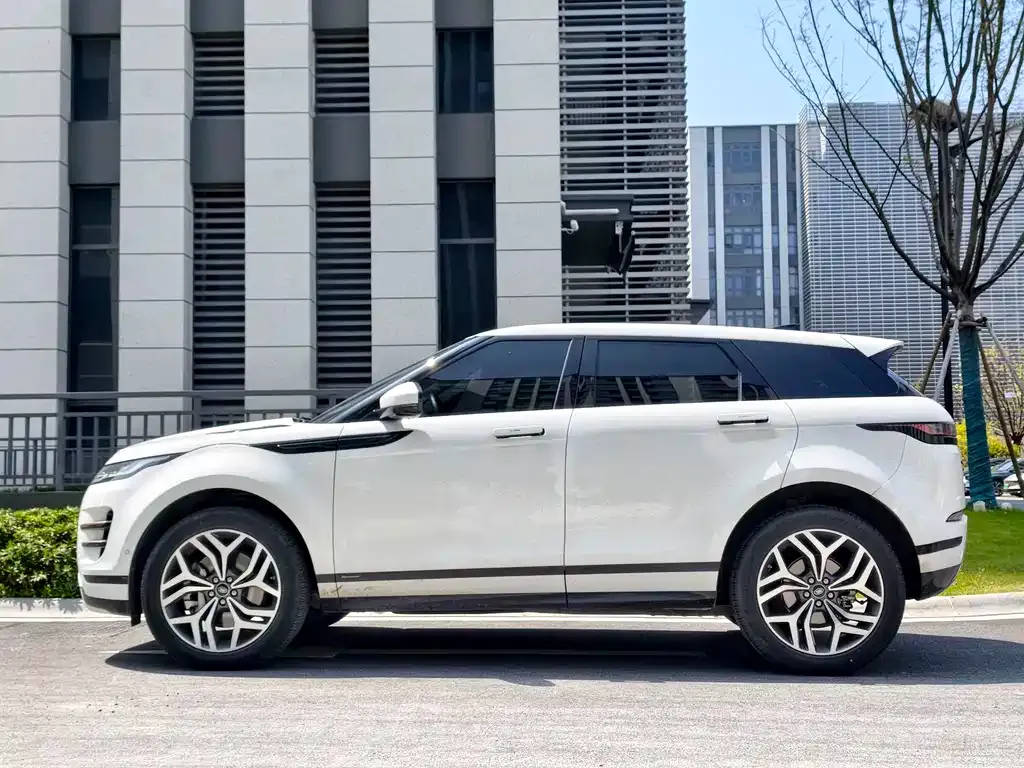 Land Rover Evoque — фото 4