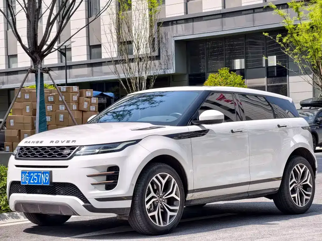 Land Rover Evoque — фото 10