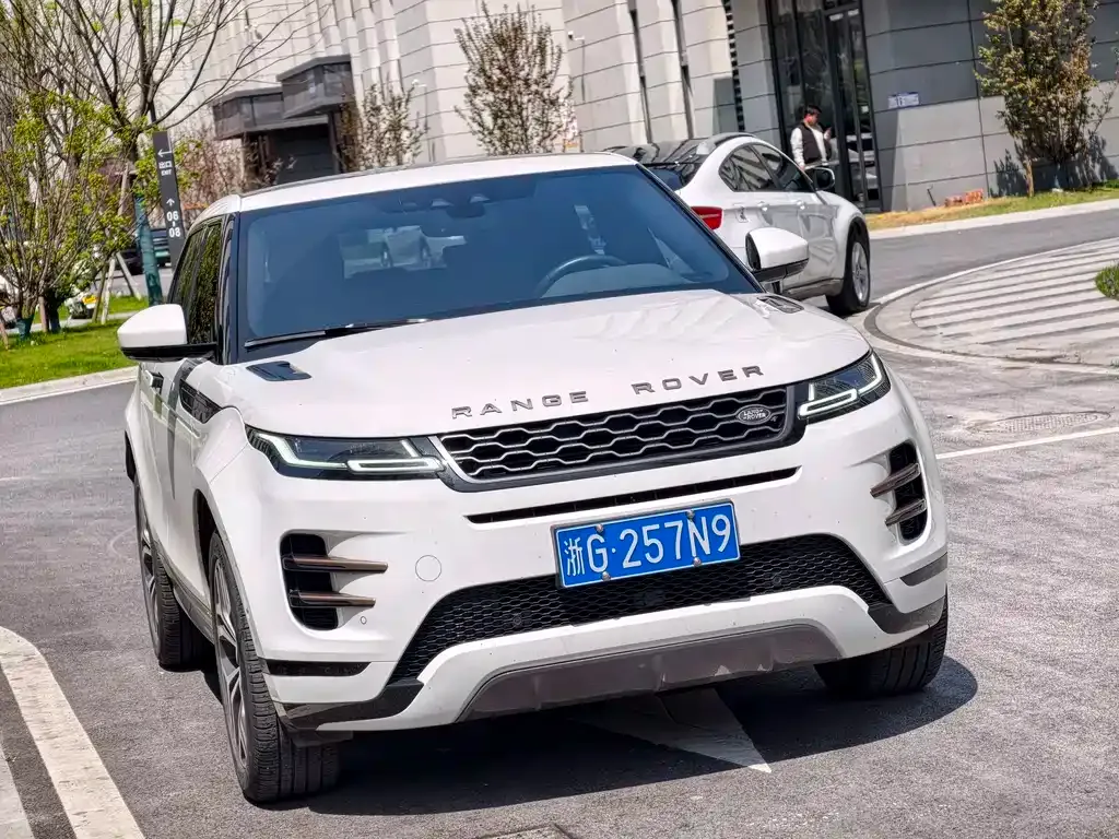 Land Rover Evoque — фото 7