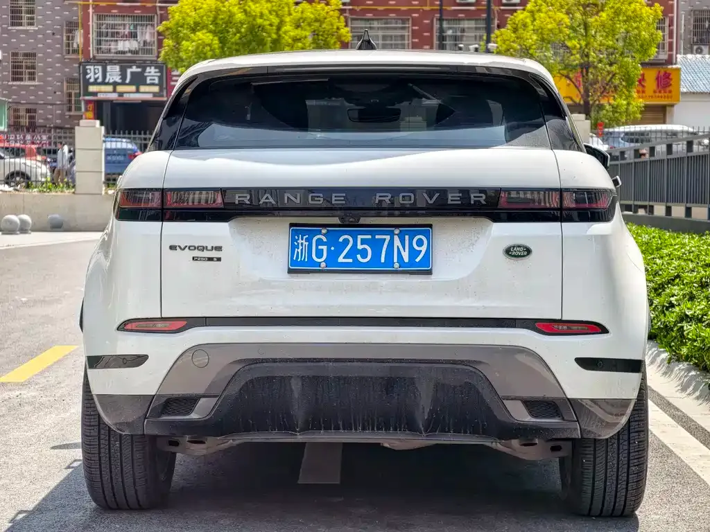 Land Rover Evoque — фото 6