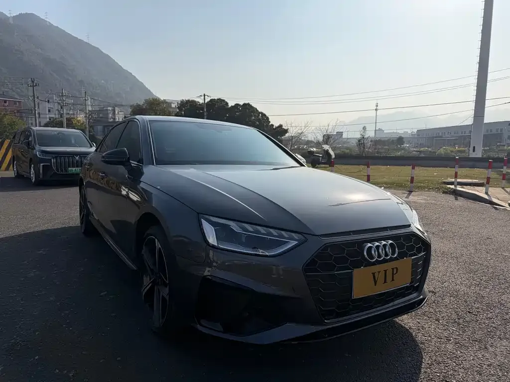 Audi A4L 2024 из CN, фото 4
