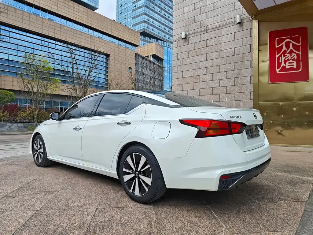 Nissan Teana 2022 из CN, фото 6
