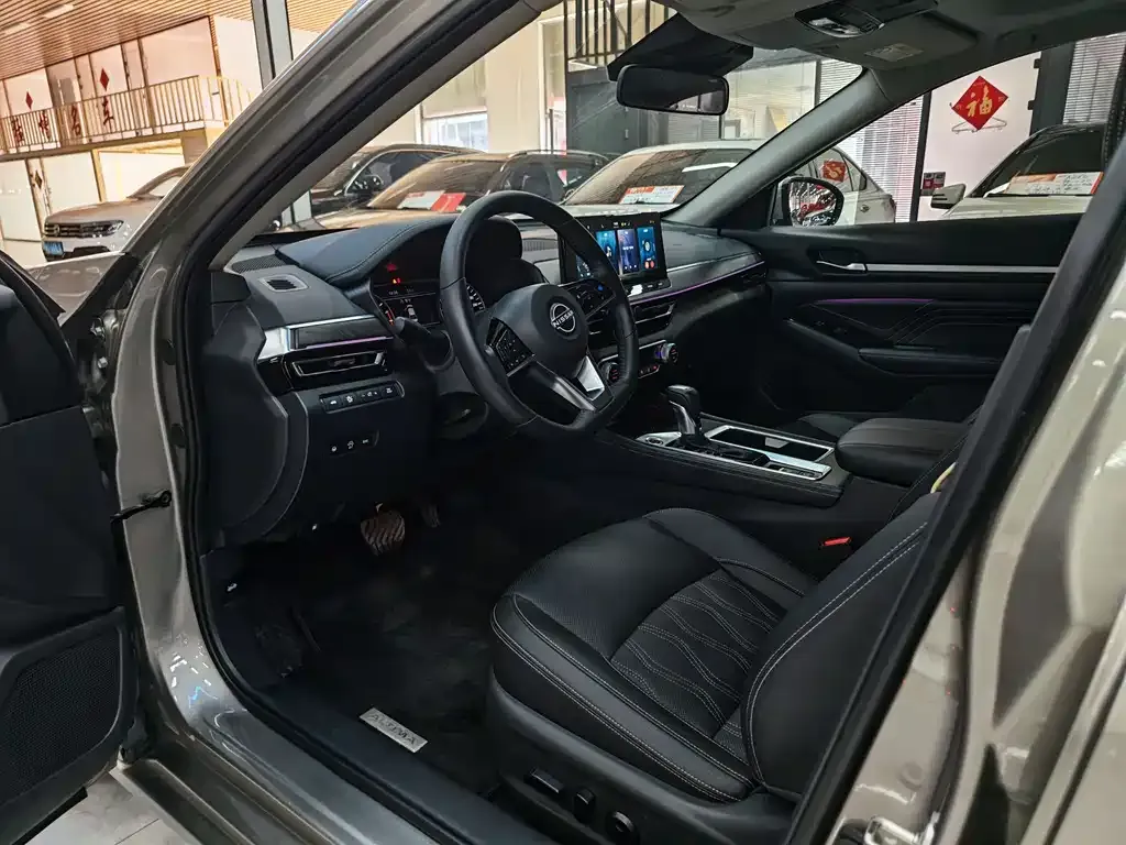 Nissan Teana 2023 из CN, фото 3