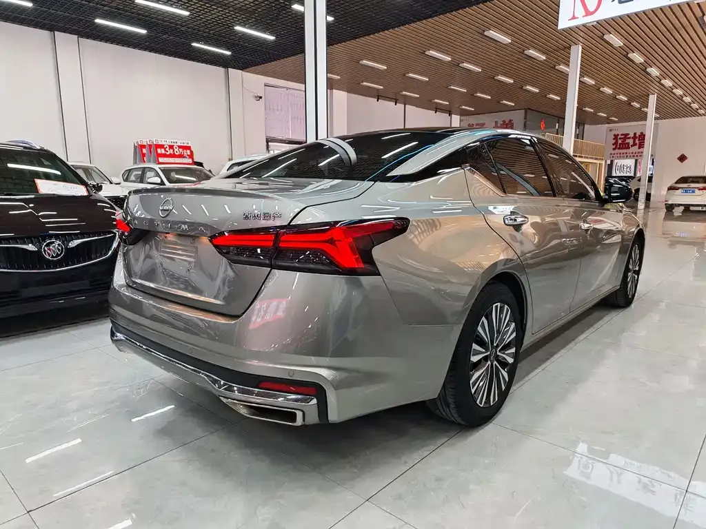 Nissan Teana 2023 из CN, фото 8