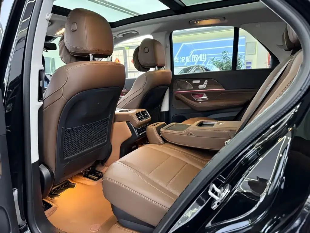 Mercedes-Benz GLE — фото 10