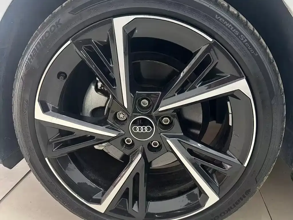 Audi A3 2022 из CN, фото 5
