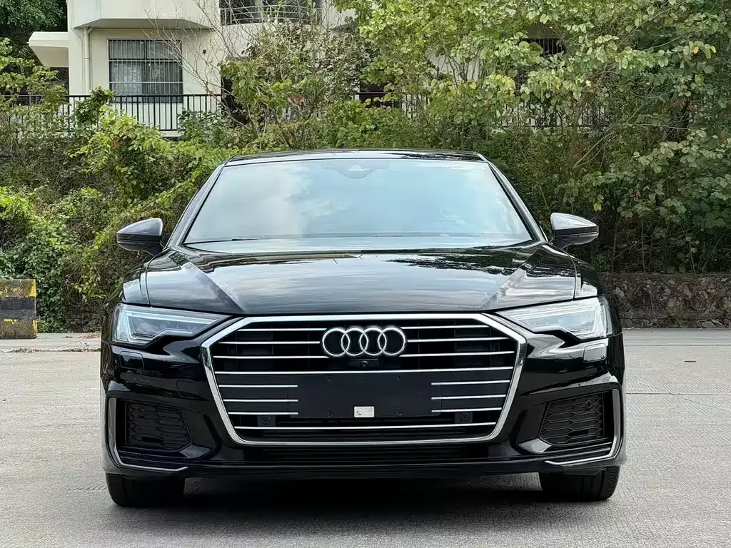 Audi A6L — фото 7