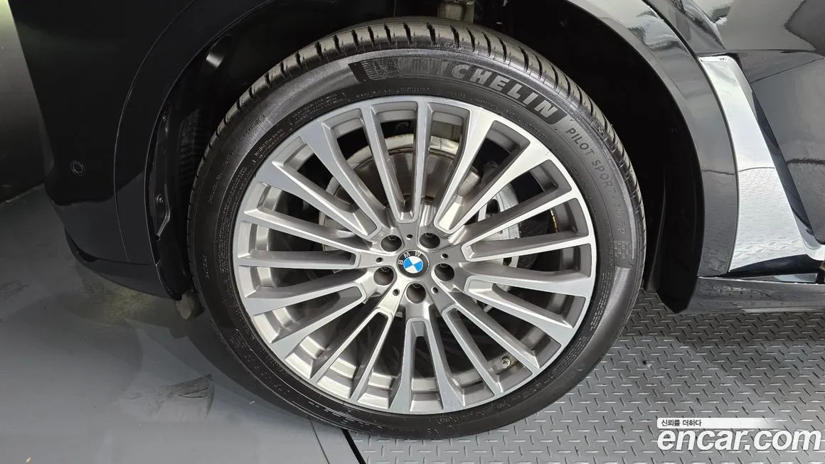 BMW X7 2025 из KR, фото 4
