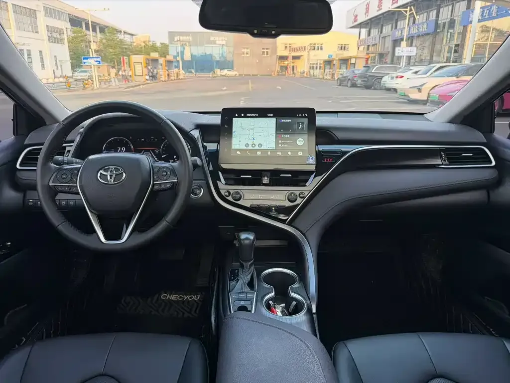 Toyota Camry 2023 из CN, фото 7