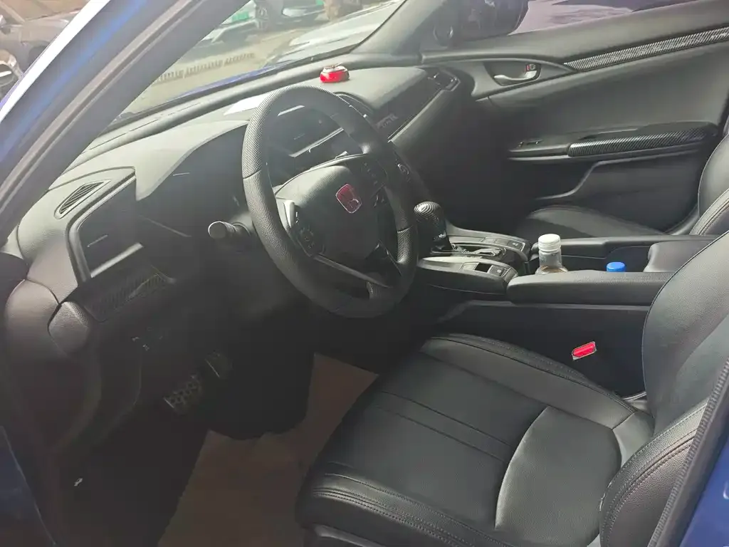 Honda Civic — фото 5