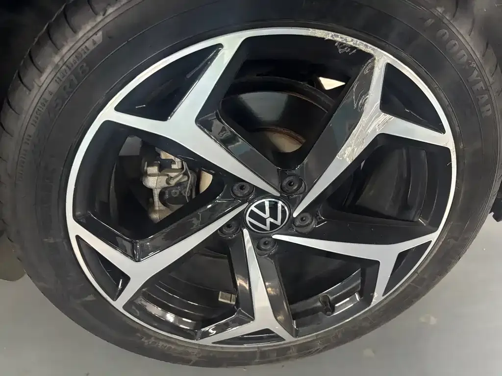 Volkswagen Passat — фото 5