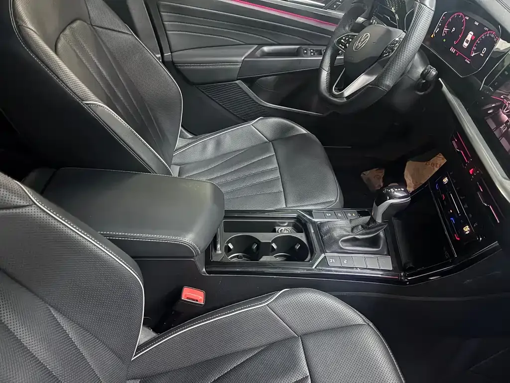 Volkswagen Passat — фото 9