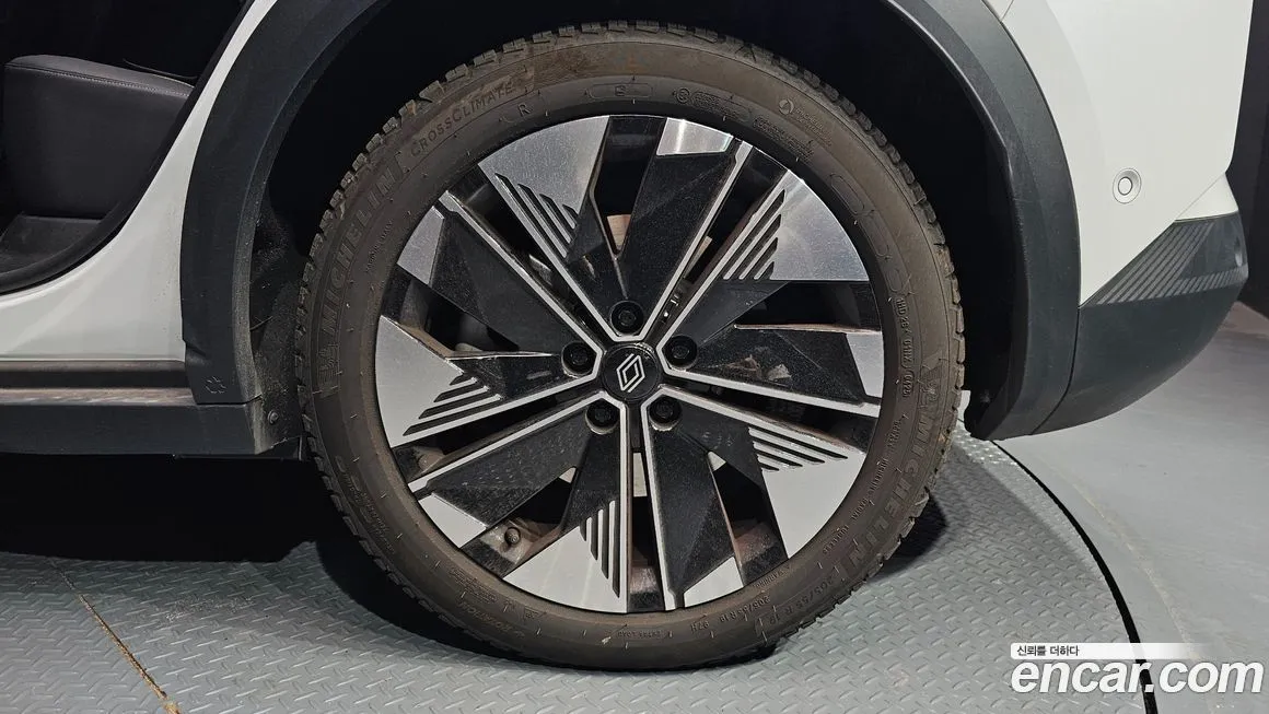 Renault Korea (Samsung) Scenic 2026 из KR, фото 8