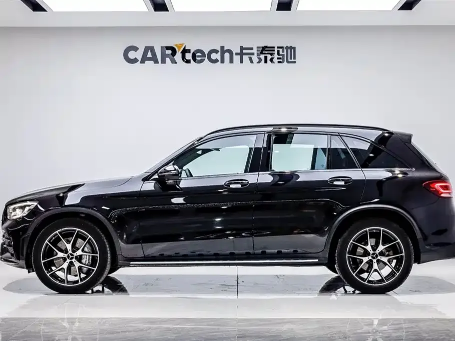 Mercedes-Benz GLC AMG — фото 7