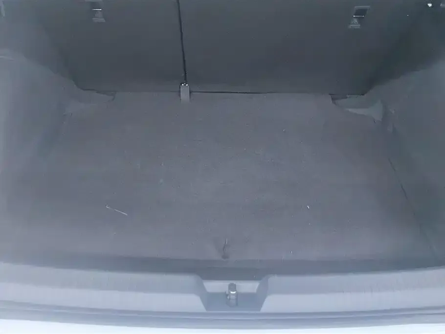 Volkswagen Golf 2025 из CN, фото 4