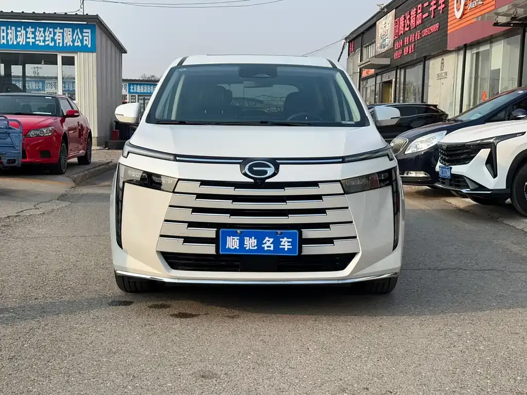 GAC Motor Trumpchi E8 — фото 8