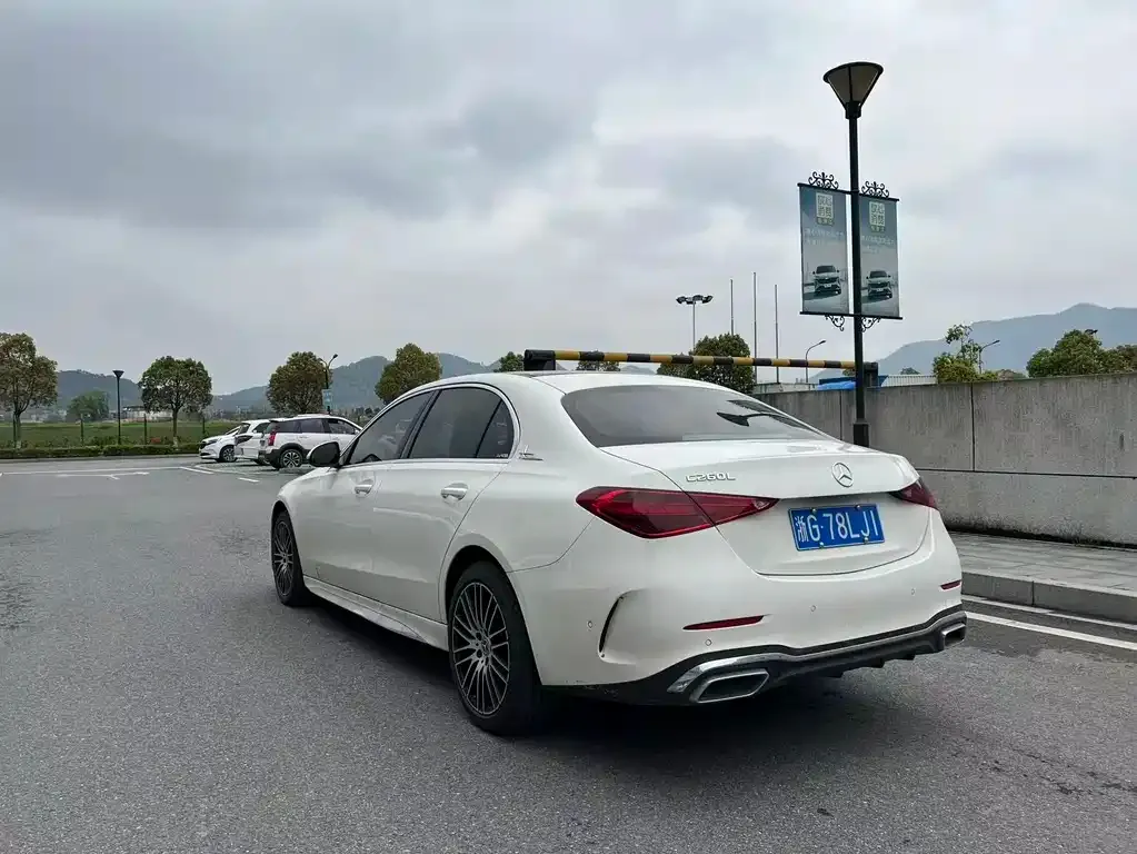 Mercedes-Benz C-Class 2024 из CN, фото 2