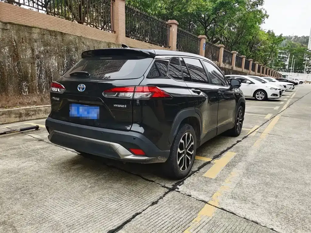 Toyota Frontlander 2023 из CN, фото 6