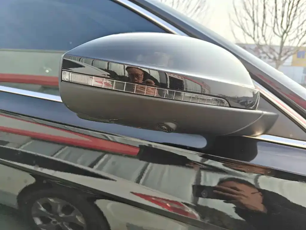 Volkswagen Passat — фото 6