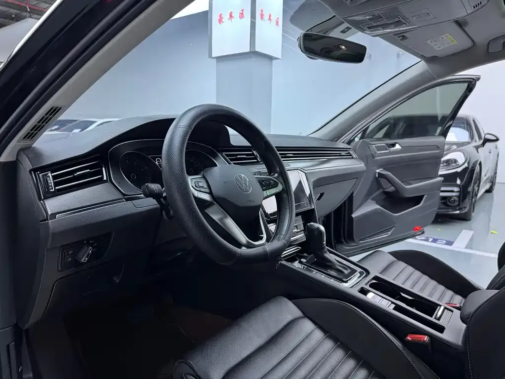 Volkswagen Magotan 2022 из CN, фото 9
