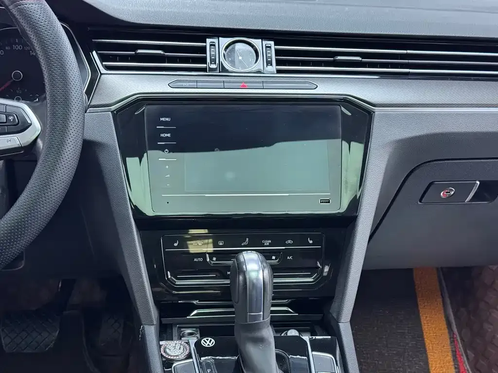 Volkswagen Magotan 2022 из CN, фото 2