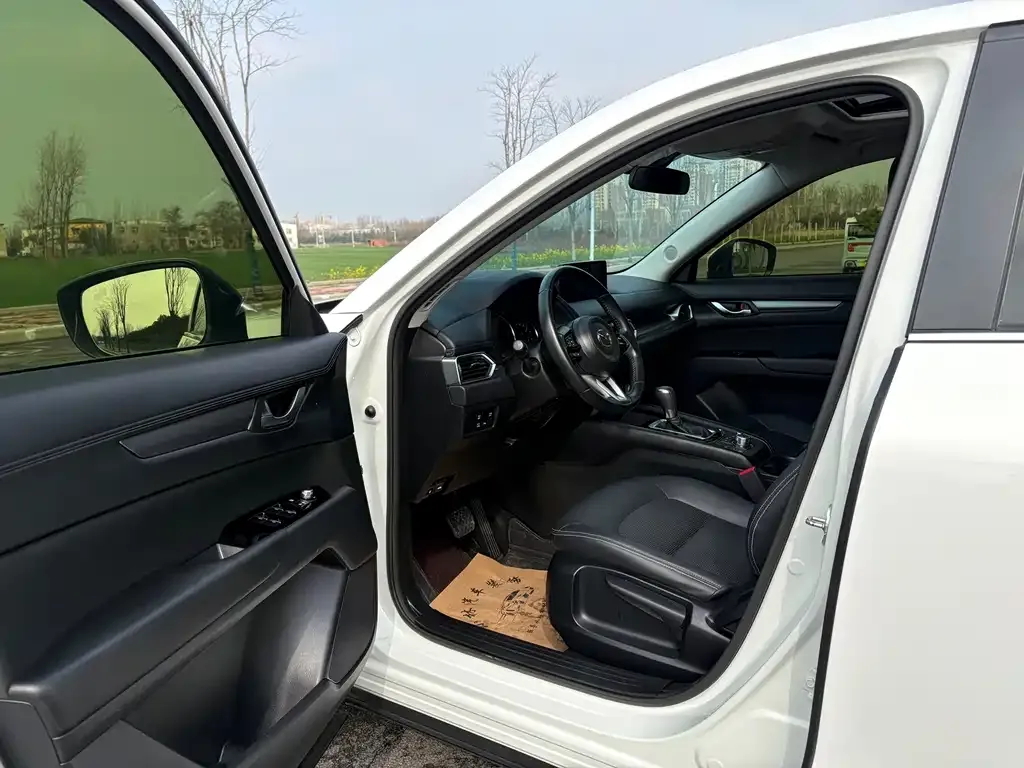 Mazda CX-5 2022 из CN, фото 2