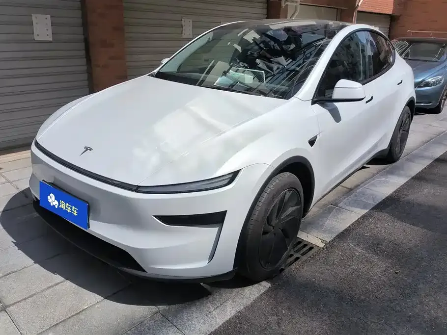 Tesla Model Y 2026 из CN, фото 1