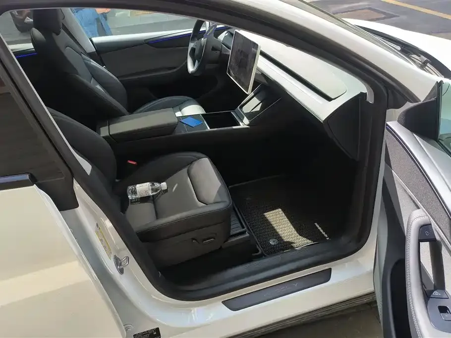 Tesla Model Y 2026 из CN, фото 6