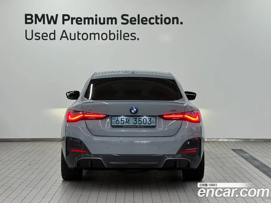BMW i4 — фото 3